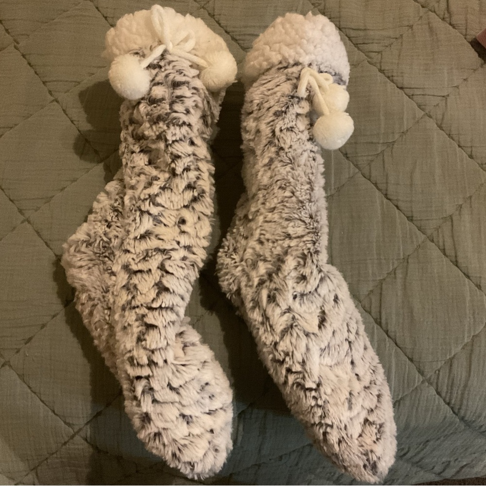 Cozy Fuzzy Slipper Socks with Pom Poms